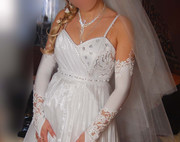 Срочно продаю свадебное платье! 600 грн: платье,  накидка,  фата,  перчат