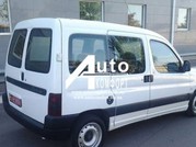 Установка автостекла на Peugeot Partner,  Citroën Berlingo