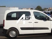 Установка автостекол на Peugeot Partner,  Citroën Berlingo 08