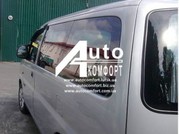 Задний салон,  короткая база,  левое окно на автомобиль Hyundai H-1 