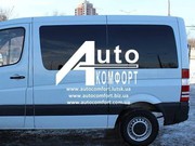 Передний салон,  левое окно,  короткая база на Mercedes-Benz Sprinter (0