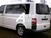 Задний салон,  левое стекло на Volkswagen Transporter Т-5 короткая база