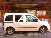 Передний салон,  правое окно на автомобиль Renault Kangoo 08- (Рено Кан